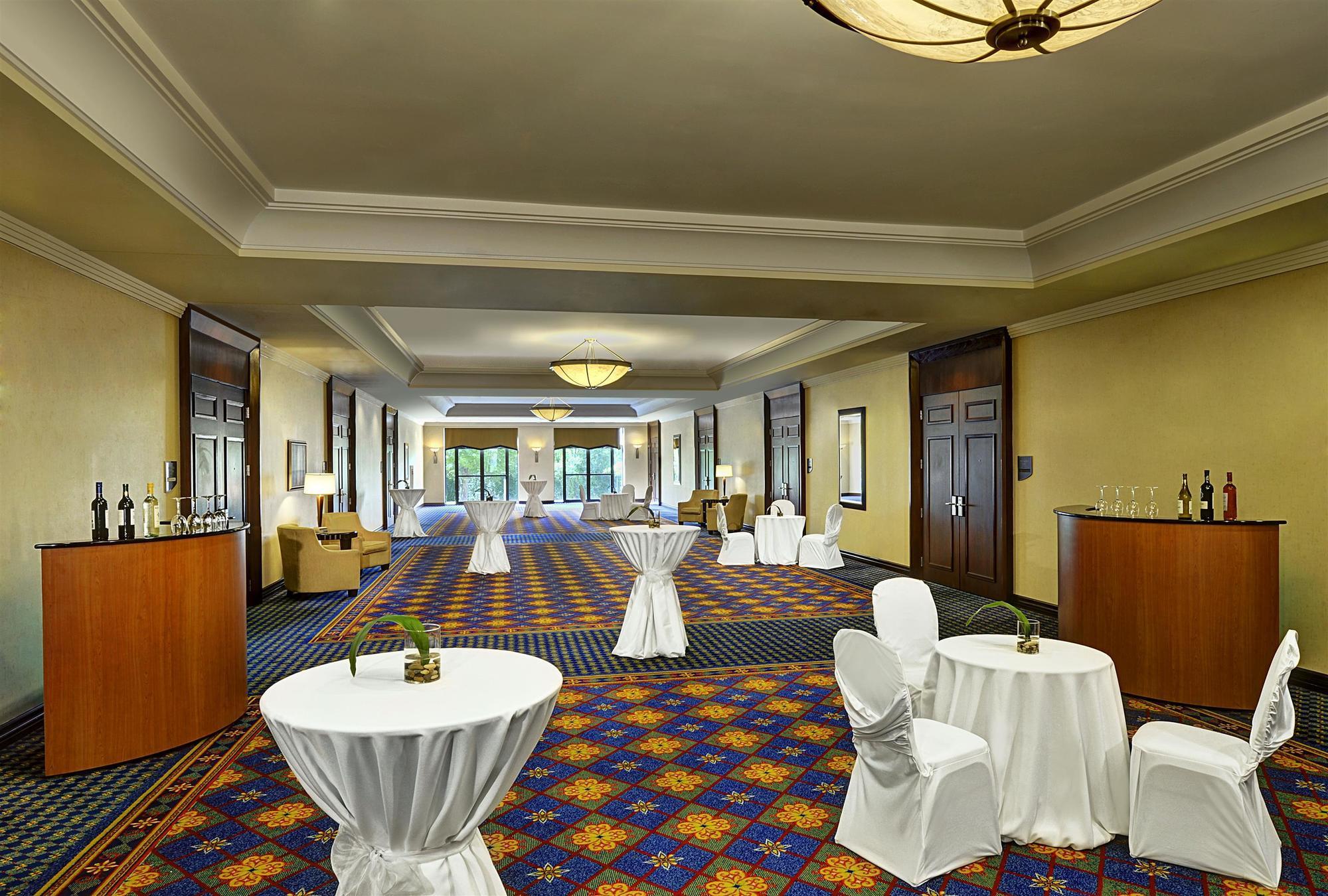 Sheraton Toronto Airport Hotel & Conference Centre Exterior foto